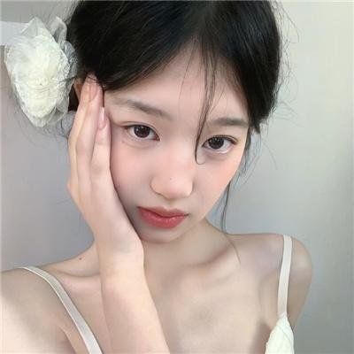 校园娇娃电影版